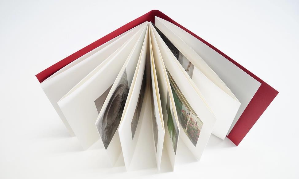 創(chuàng)意賦能：特殊印后工藝如何讓上海型錄畫(huà)冊(cè)印刷脫穎而出？